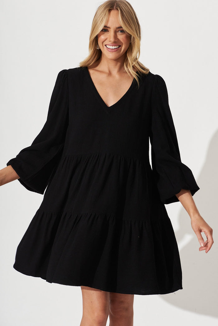 Trixie Tiered Smock Dress In Black Linen - front