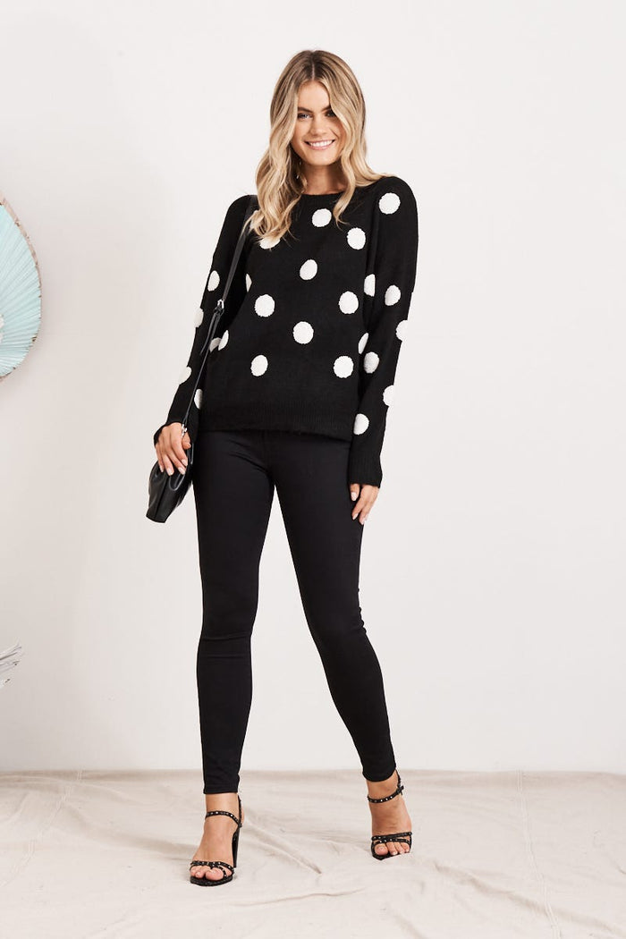 Brooklyn Mid Rise Jeans In Black Denim - St Frock (Dev)
