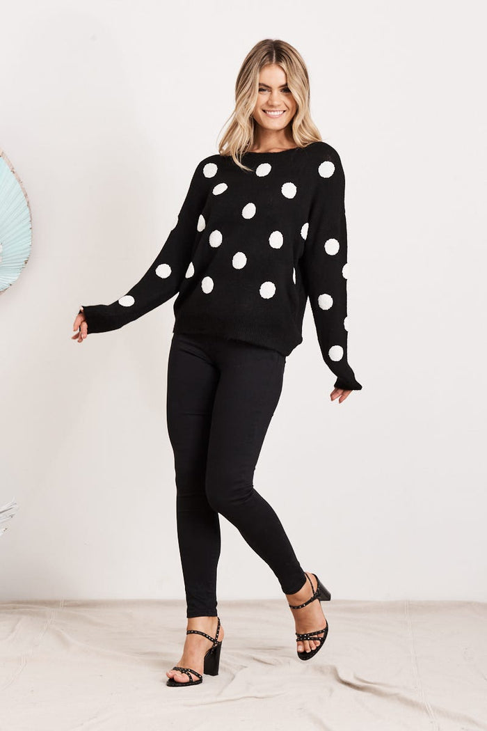 Brooklyn Mid Rise Jeans In Black Denim - St Frock (Dev)
