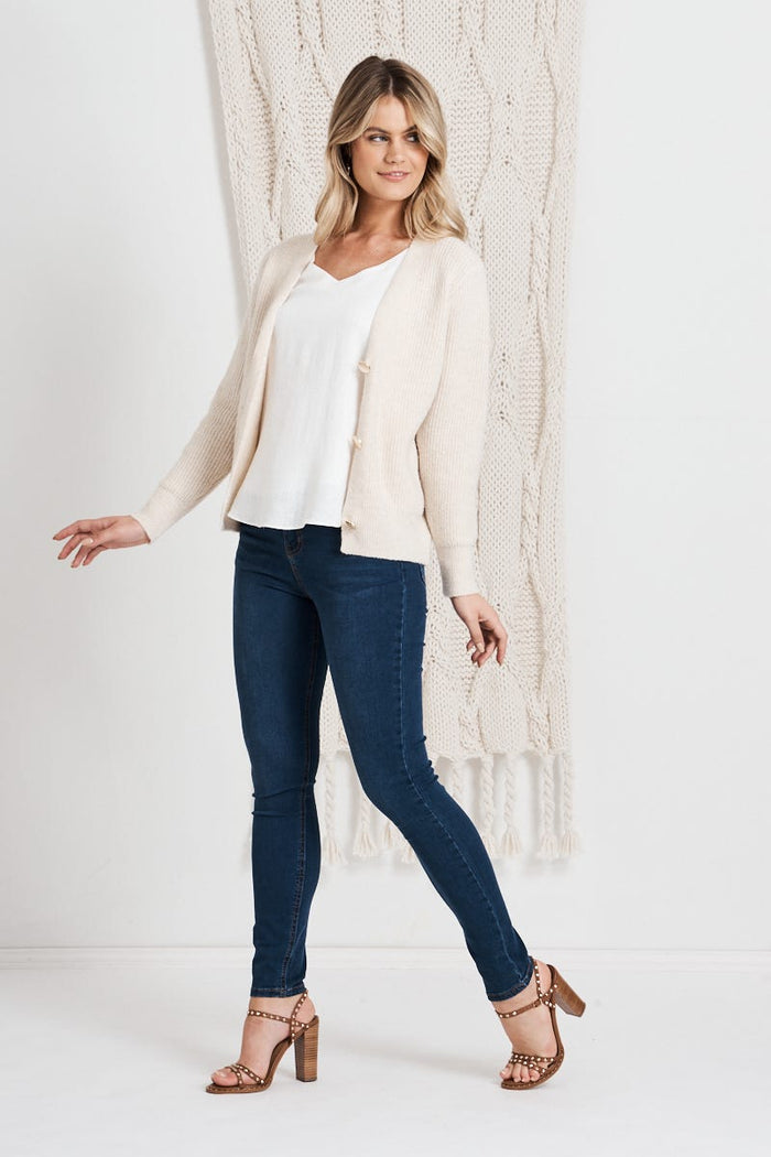 Brooklyn Mid Rise Jeans In Dark Blue Denim - St Frock (Dev)