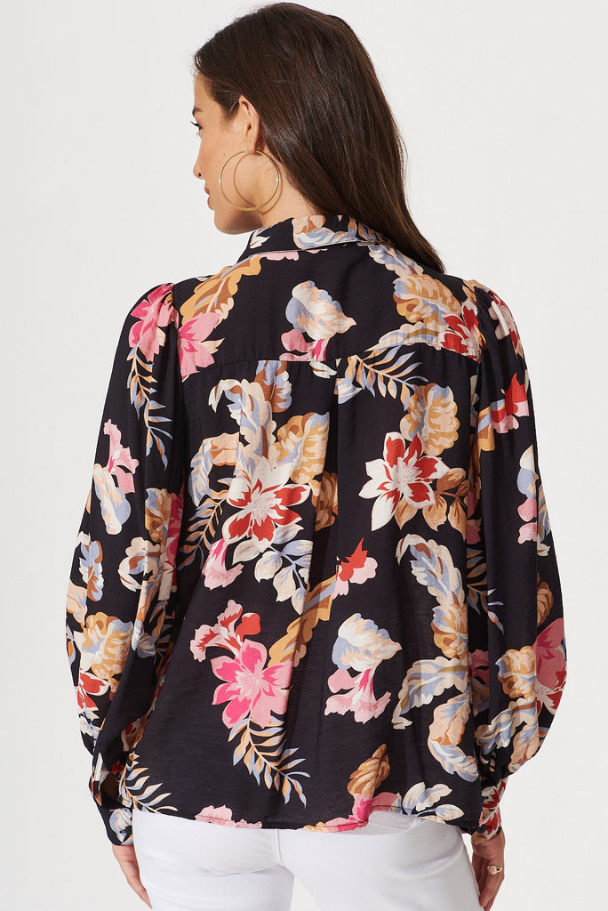 Annelinde Shirt In Black With Multi Floral - back
