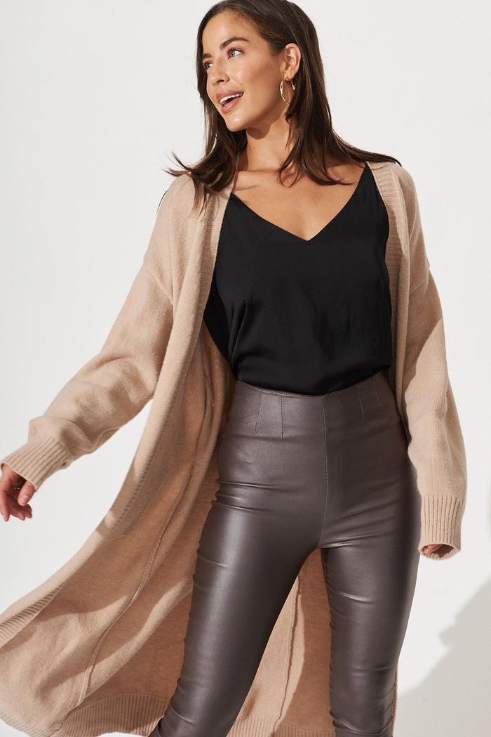 Luana Long Knit Cardigan In Camel Wool Blend - front