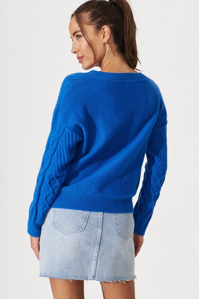 Perim Cable Knit In Blue Wool Blend - back
