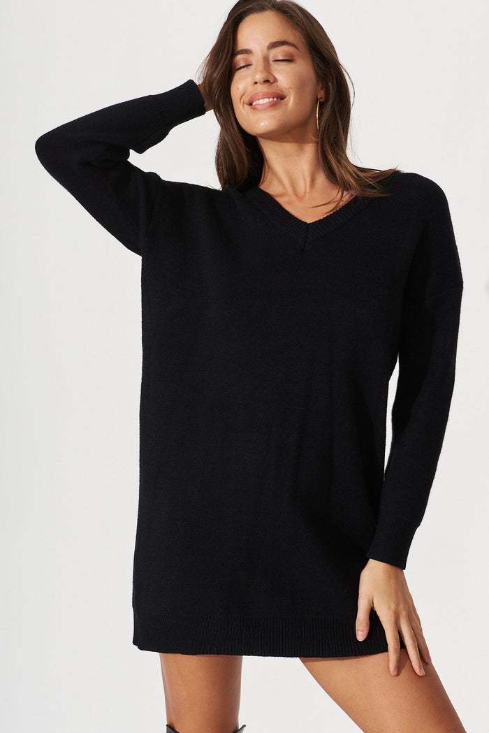 Malo Knit Tunic In Black Wool Blend - front