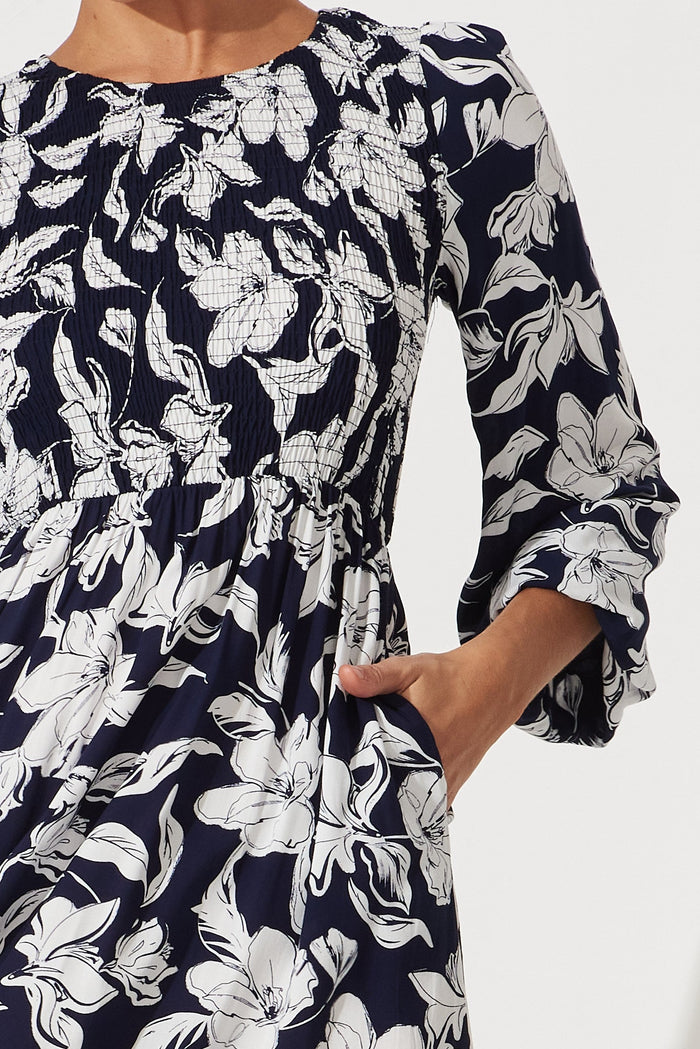 Noosa Midi Dress In Navy With White Floral - detail