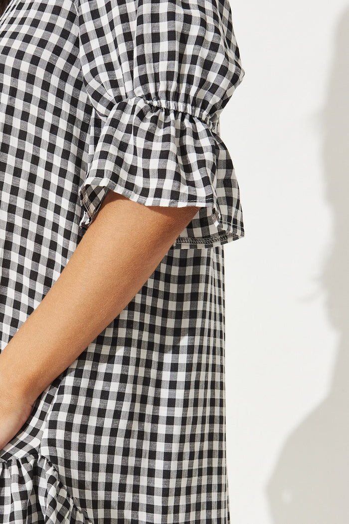 Loveline Dress In Black With White Gingham - Detail
