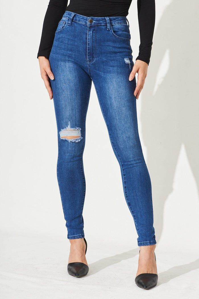 Hardy Stretch Denim In Dark Blue Wash - Front