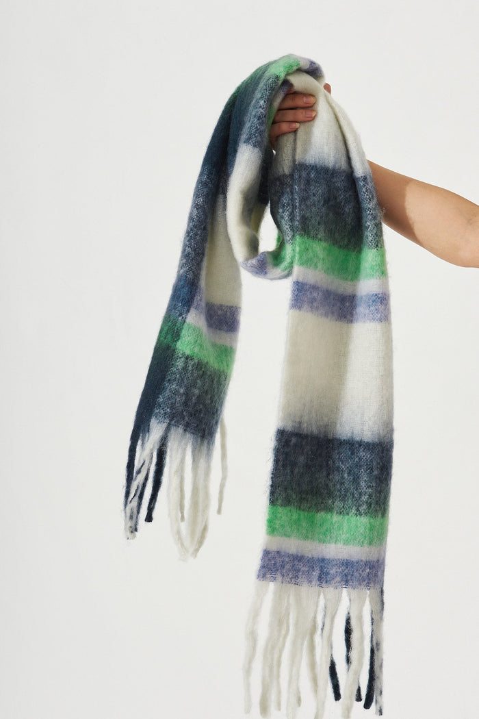 August + Delilah Sible Knit Scarf In Navy Check - Full Length Detail