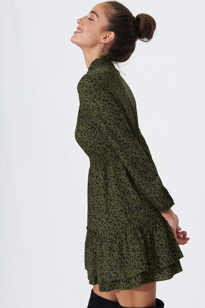 Audree High Neck Dress In Emerald Leaf Print - Side