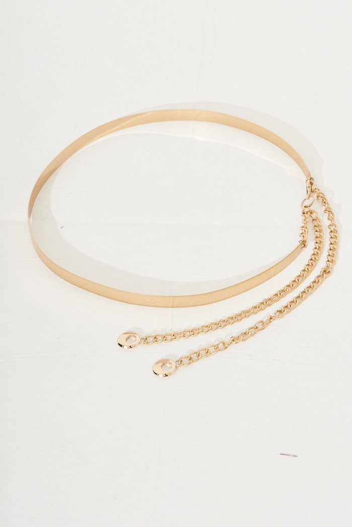 August + Delilah Allure Skinny Belt In Gold