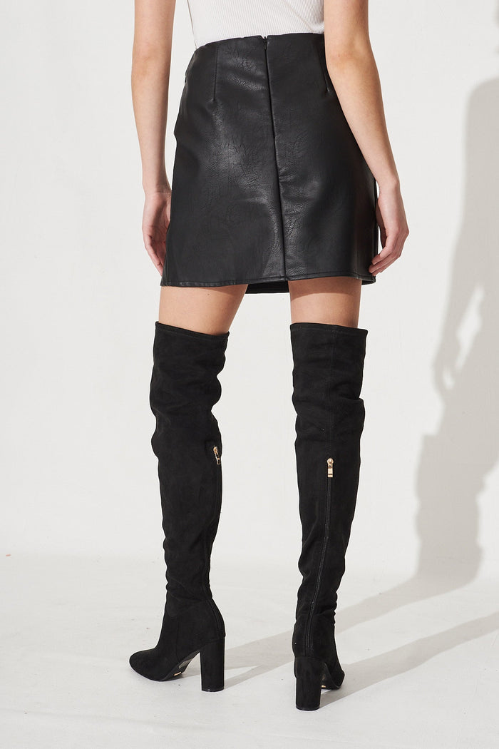 Aria Mini Skirt In Black Leatherette - Back