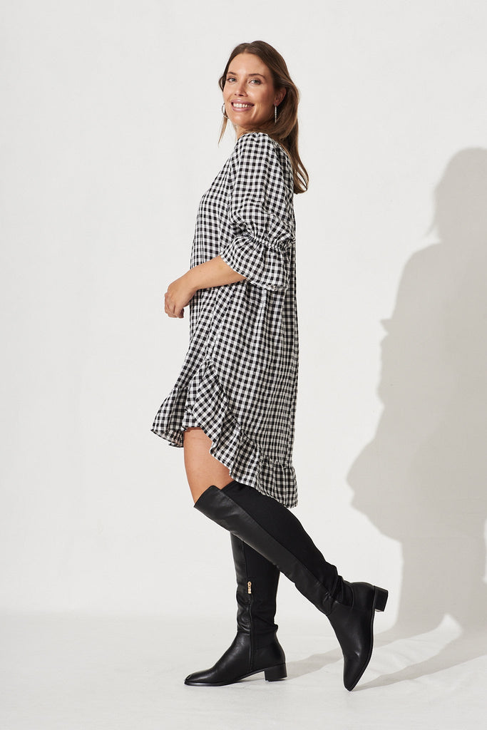 Loveline Dress In Black With White Gingham - Side
