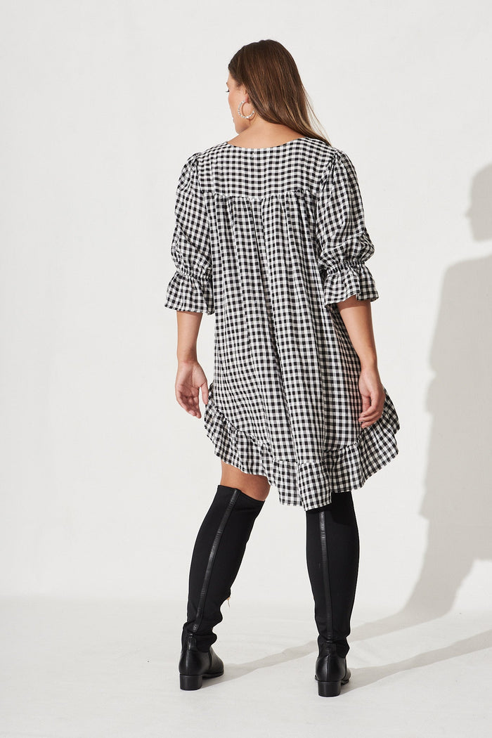 Loveline Dress In Black With White Gingham - Back