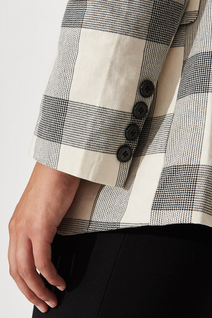 Miley Blazer In Cream With Black Check - Detail