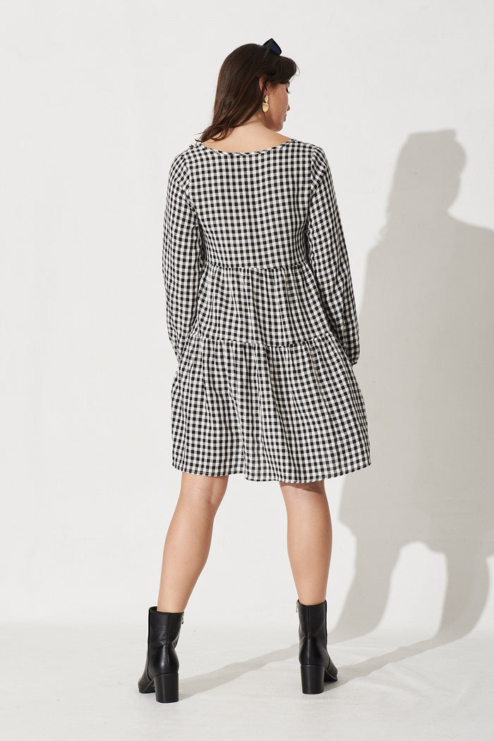 Hanne Smock Dress In Black Gingham - Back