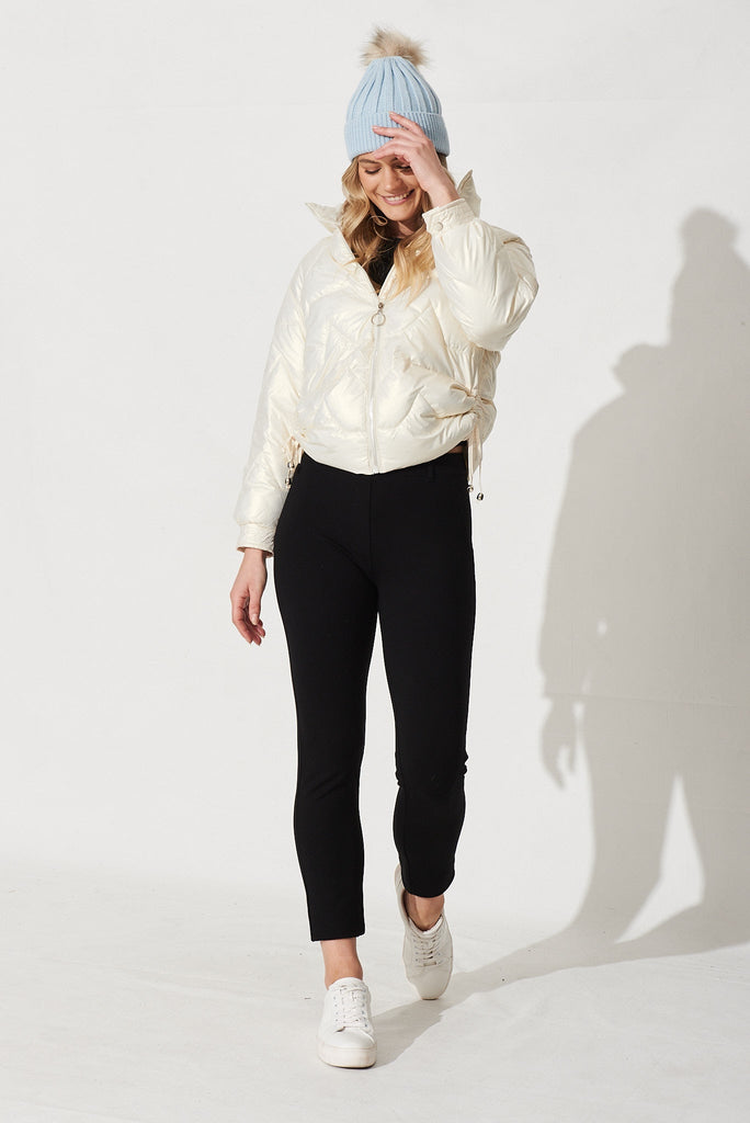 Ontario Puffer Jacket In White - Full Length