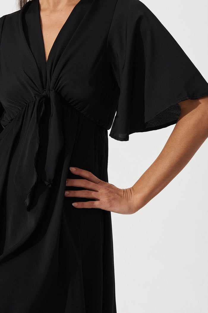 Helene Dress In Black Satin - Detail