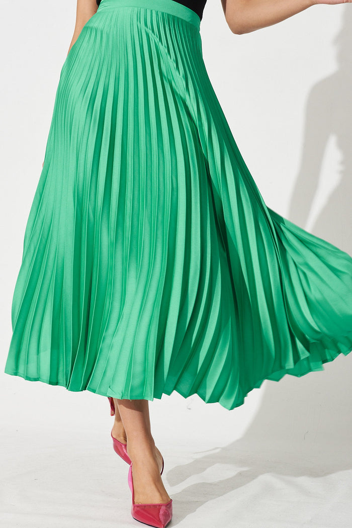 Allie Midi Pleat Skirt In Green Satin - St Frock (Dev)