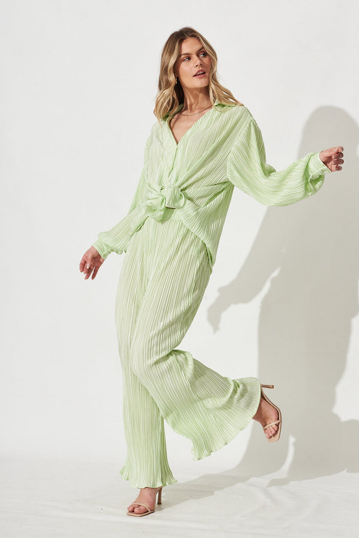 Sherida Shirt In Mint Plisse - Full Length Styling