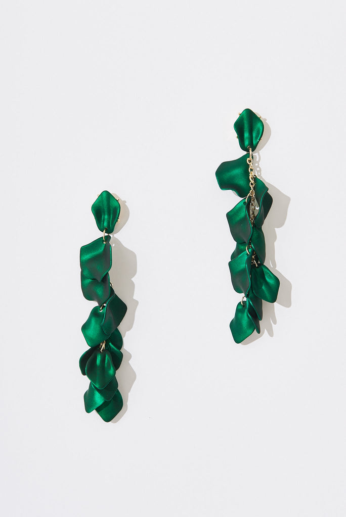 August + Delilah Ante Drop Earrings In Emerald - front