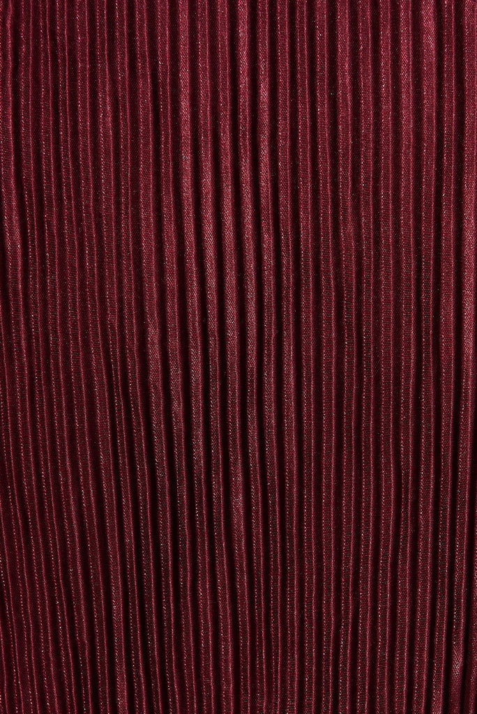 Minny Top In Burgundy Plisse - fabric