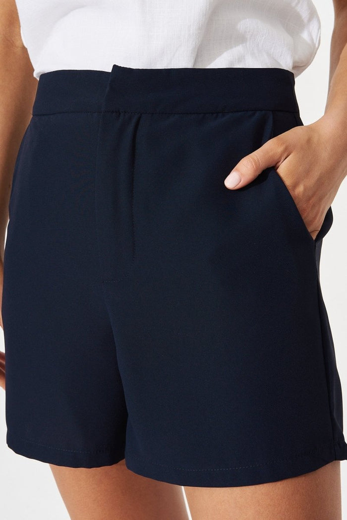 Cessnock Shorts In Navy - St Frock (Dev)