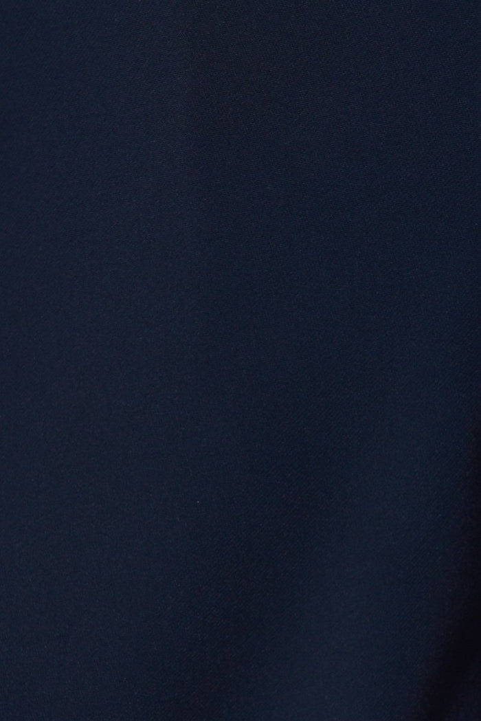 Cessnock Shorts In Navy - St Frock (Dev)