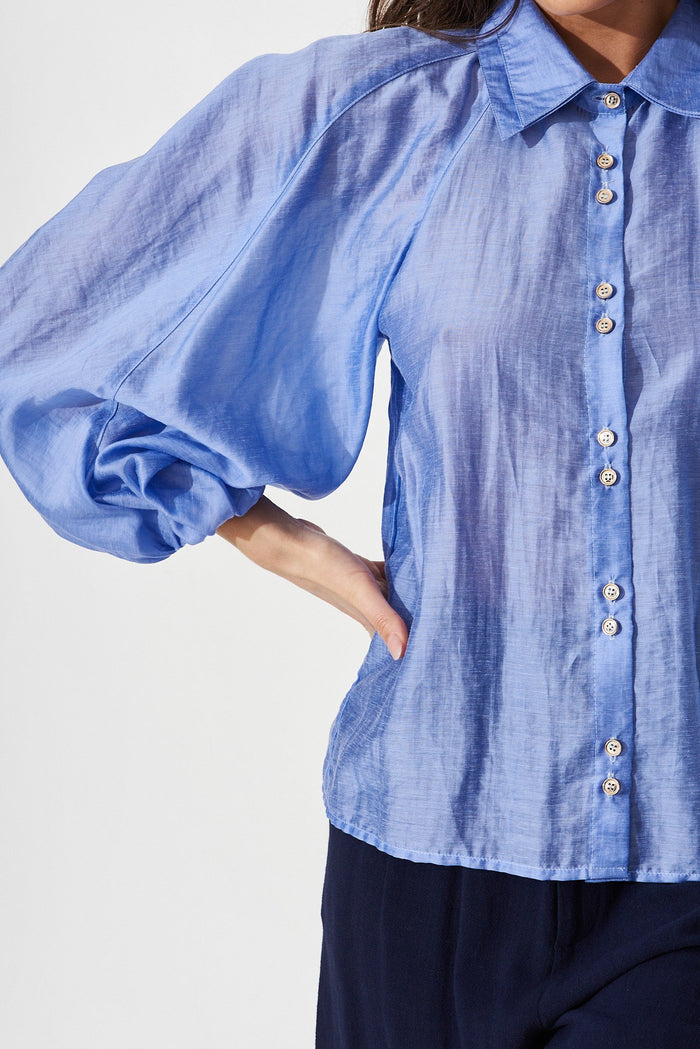 Rachele Shirt in Blue - detail