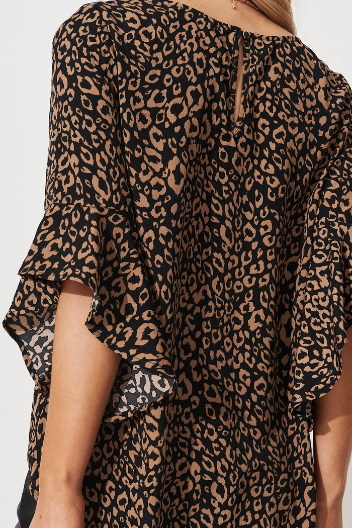 Nila Top In Black With Brown Speckle - detail