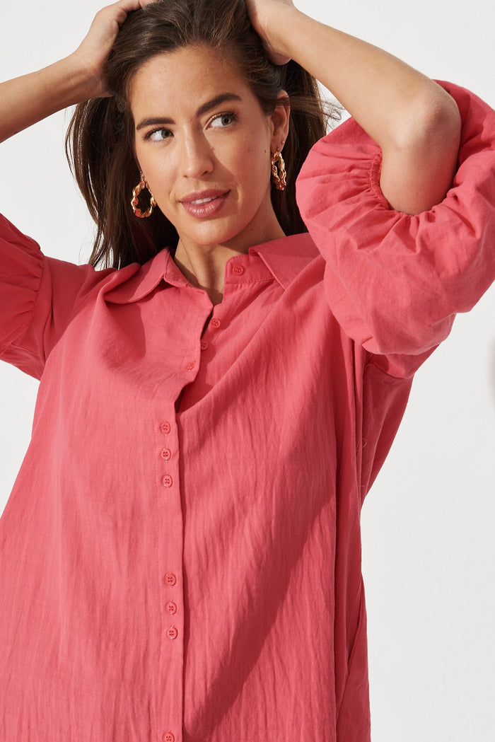 Vida Smock Tunic In Fuschia - detail