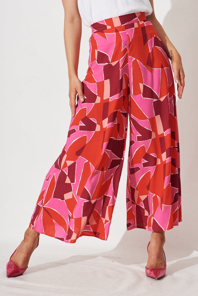 Rhea Pant In Pink Geometric - front
