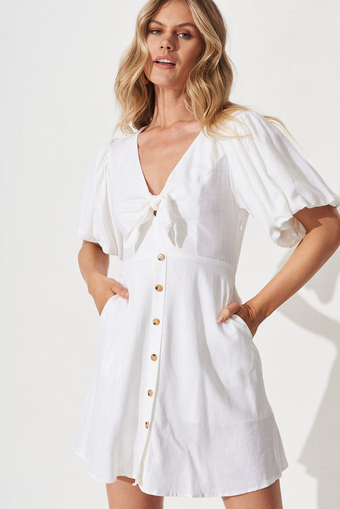 Zaya Dress In White - front
