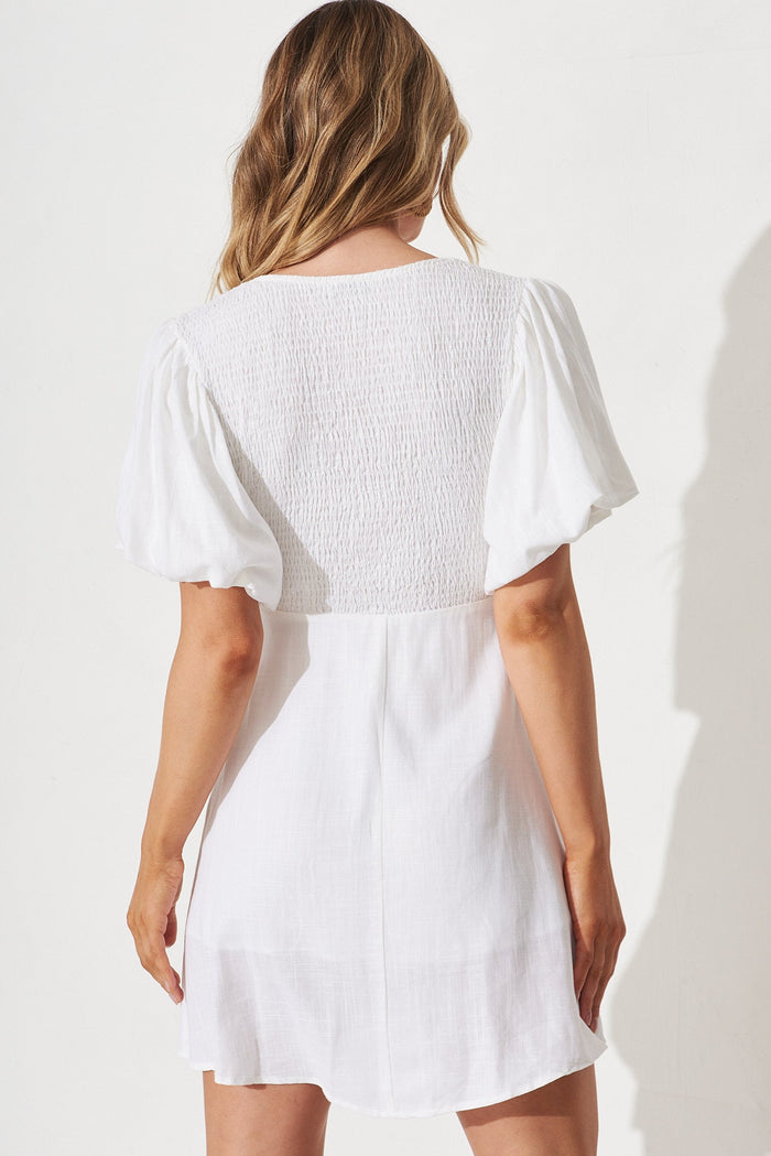 Zaya Dress In White - back