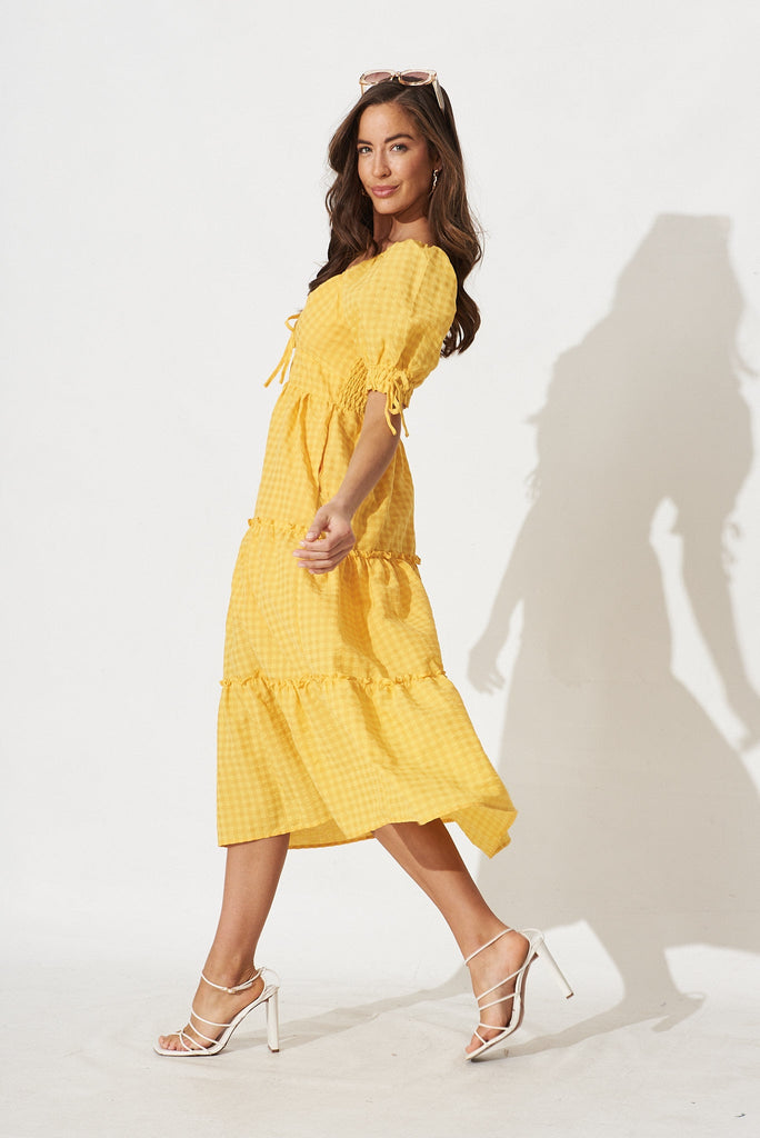 Tayah Midi Dress In Yellow - side