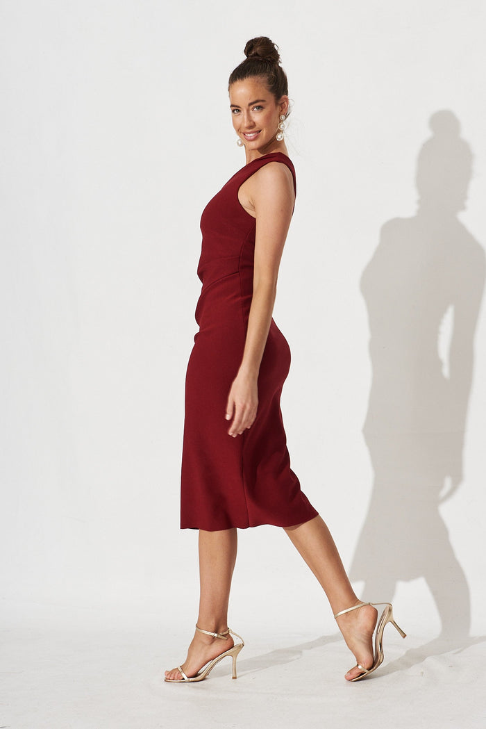 Natia Midi Dress In Wine - side