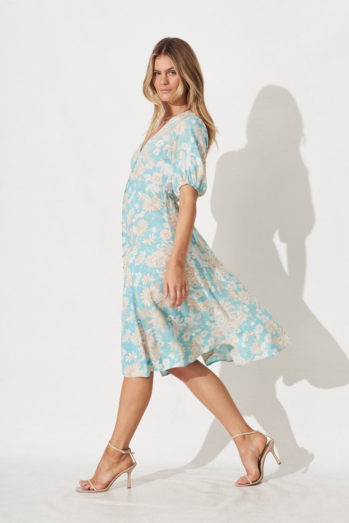 Elynne Midi Dress in Blue with White Floral - side