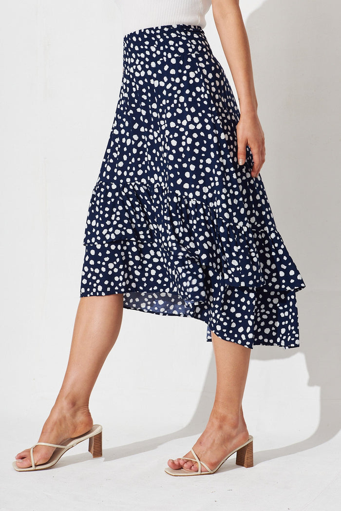 Breakaway Skirt In Navy With White Speckle - side
