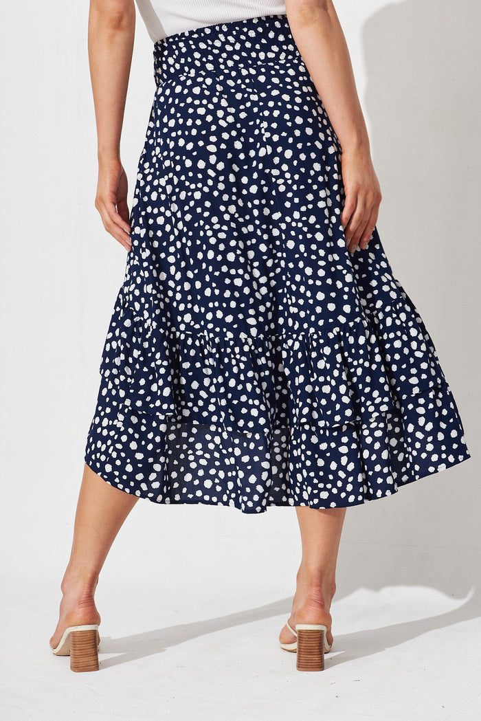 Breakaway Skirt In Navy With White Speckle - back