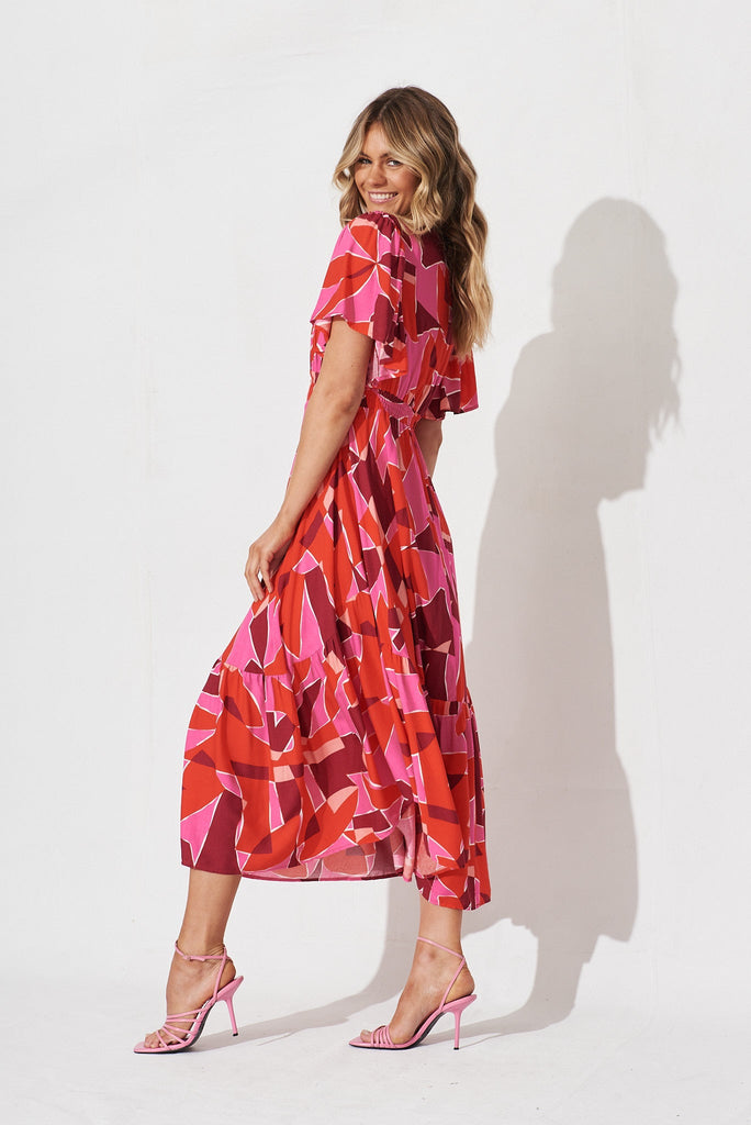 Junipar Midi Dress In Pink Geometric - side