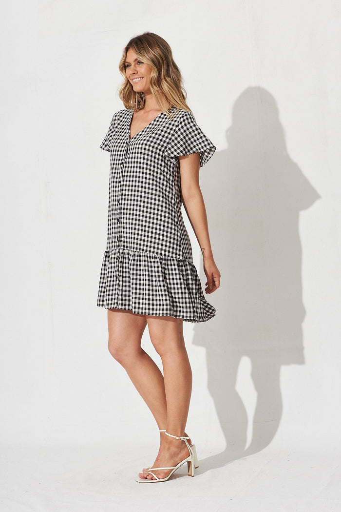 Giselle Smock Dress In Black And White Gingham - side
