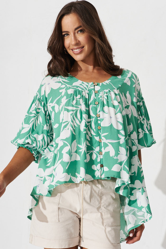 Hilee Top In White With Green Floral - front