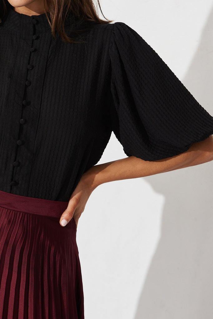 Prudence Shirt In Black - detail