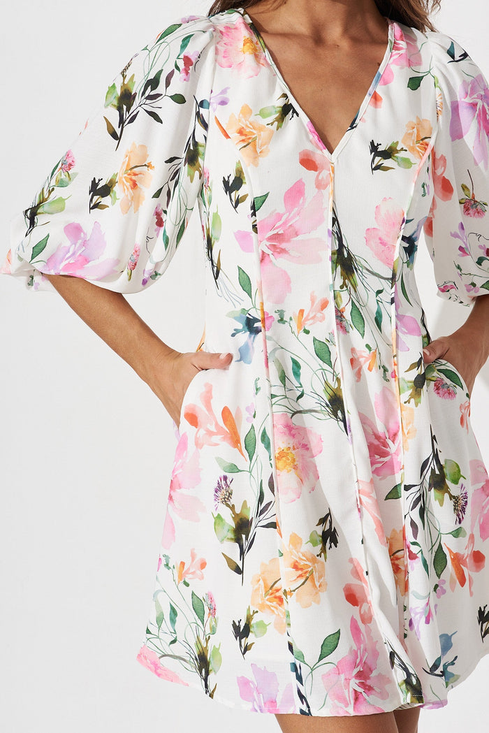 Allina Dress In White With Multi Floral Linen Blend - detail