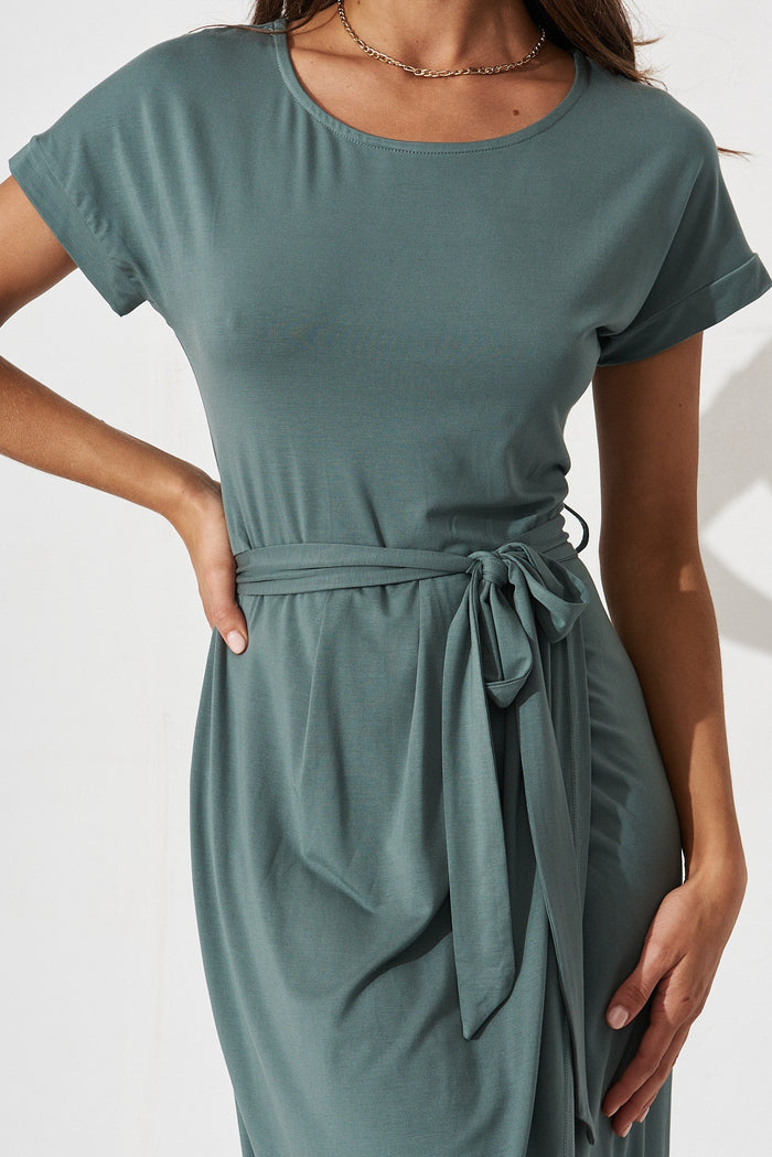 Compton Midi Dress In Khaki - detail