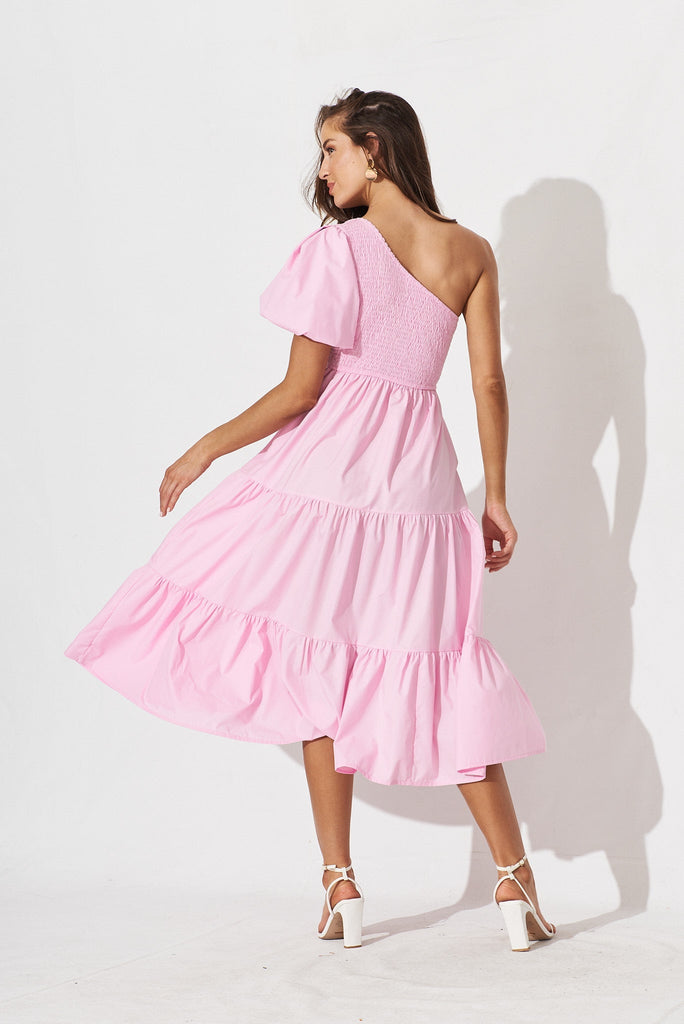 Shaneen Midi Dress In Pink - back