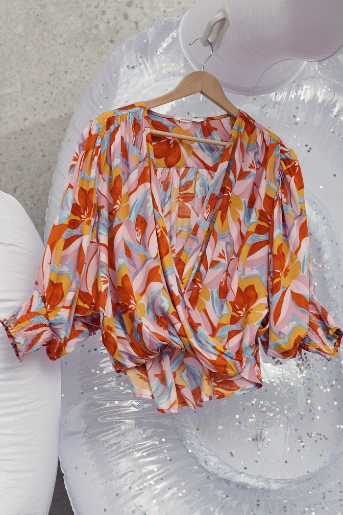 Soleen Top In Multi Pink Geometric
