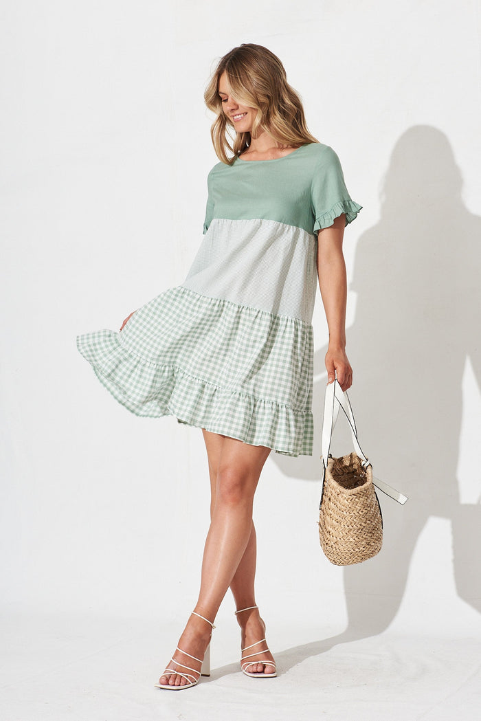 Recess Dress In Green Gingham Linen Blend - full length