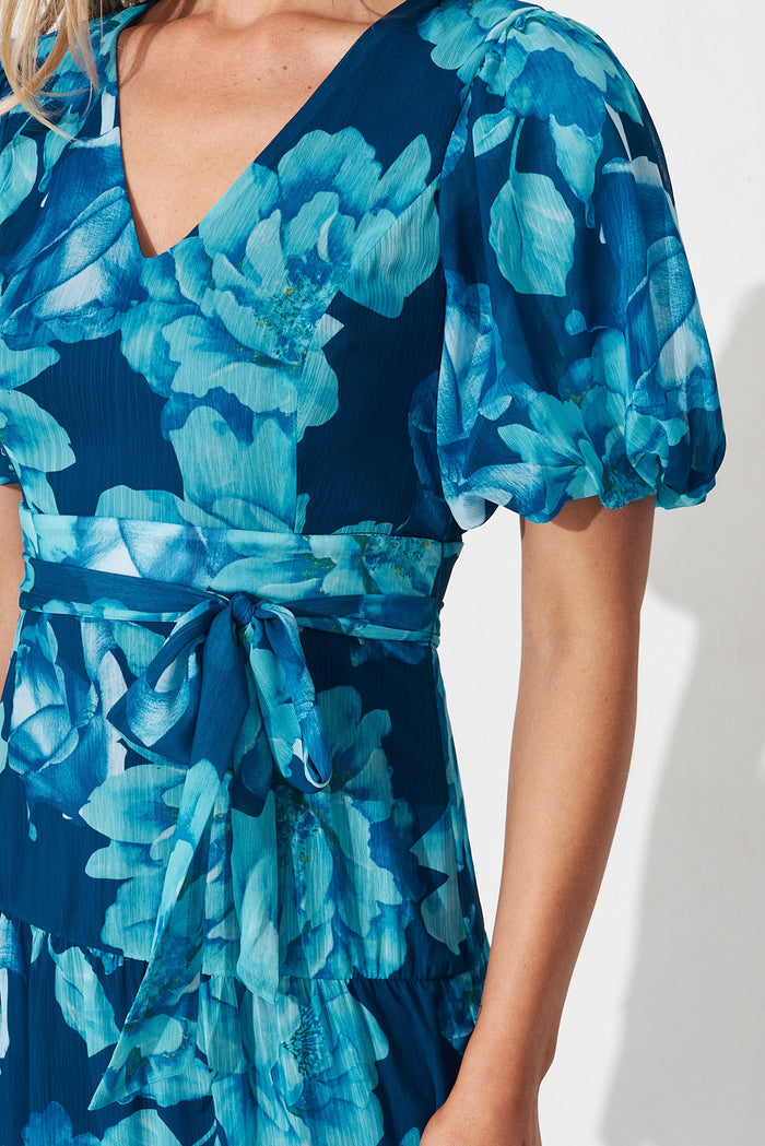 Mollie Maxi Dress In Blue Floral - detail