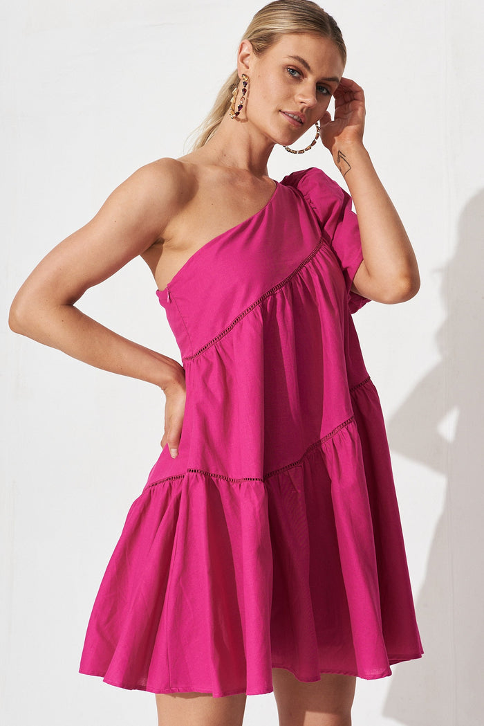 Juniper Dress In Pink Linen Blend - front