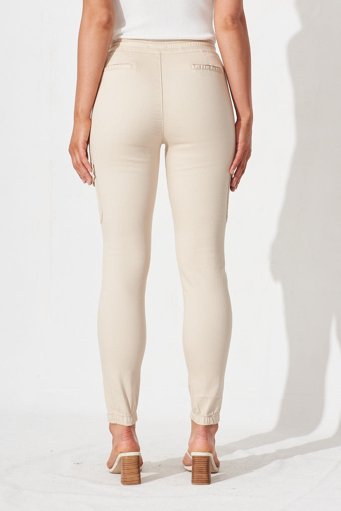 La Rochelle Cargo Pants In Beige - back
